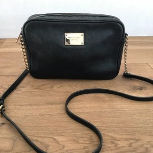 Black Michael Kors crossbody